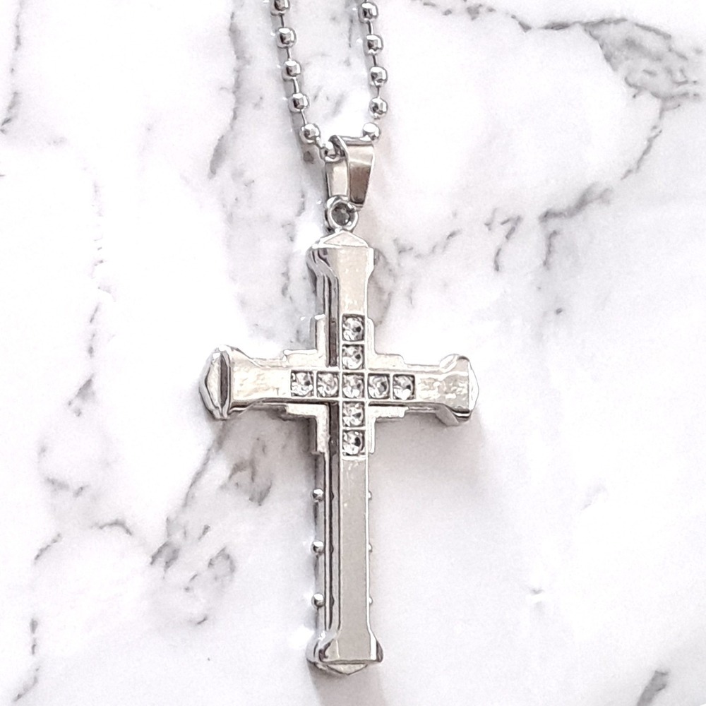 New Boutique Cross Pendant Necklace Unisex Silver Crystal Gothic Grunge Y2K‎ Alt